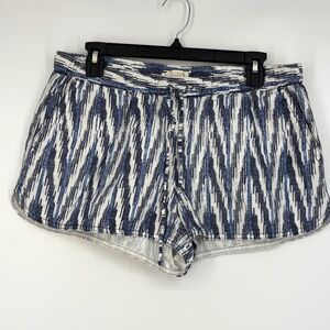 J Crew Womens Medium Pull-On Shorts Blue White Ikat Print Linen Cotton 2" Inseam